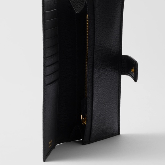 Prada Large Saffiano Leather Wallet - Picture 8 of 8
